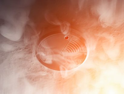 smoke-detector-fire-alarm-action
